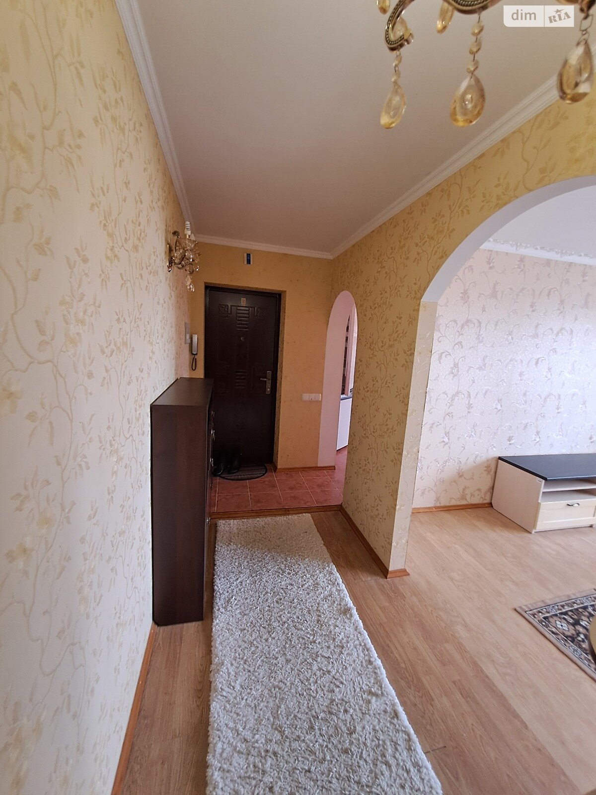 трехкомнатная квартира в Виннице, район Замостье, на ул. Павла Тычины 13 в аренду на долгий срок помесячно фото 1 трехкомнатная квартира в Виннице, район Замостье, на ул. Павла Тычины 13 в аренду на долгий срок помесячно фото 1