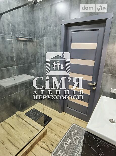 трикімнатна квартира з меблями в Вінниці, район Замостянський, на просп. Коцюбинського 43А в довготривалу оренду помісячно фото 1 трикімнатна квартира з меблями в Вінниці, район Замостянський, на просп. Коцюбинського 43А в довготривалу оренду помісячно фото 1