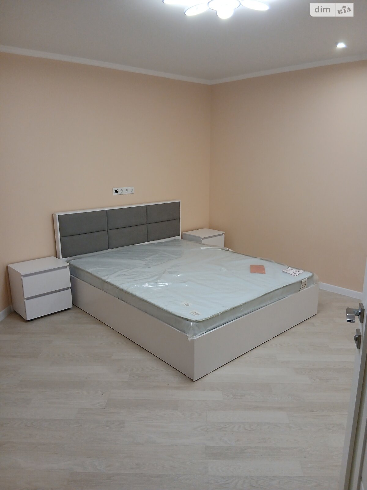 двухкомнатная квартира в Виннице, район Замостянский, на ул. Степана Тимошенка в аренду на долгий срок помесячно фото 1 двухкомнатная квартира в Виннице, район Замостянский, на ул. Степана Тимошенка в аренду на долгий срок помесячно фото 1