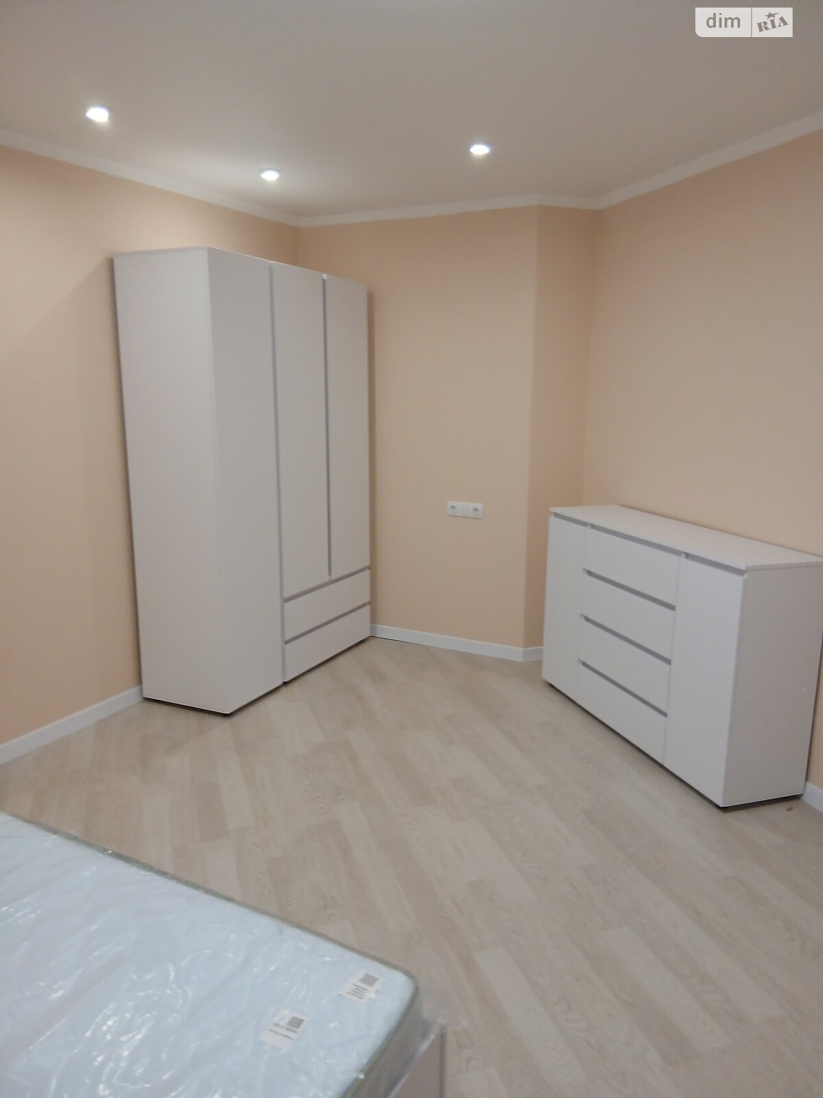 двухкомнатная квартира в Виннице, район Замостянский, на ул. Степана Тимошенка в аренду на долгий срок помесячно фото 1 двухкомнатная квартира в Виннице, район Замостянский, на ул. Степана Тимошенка в аренду на долгий срок помесячно фото 1