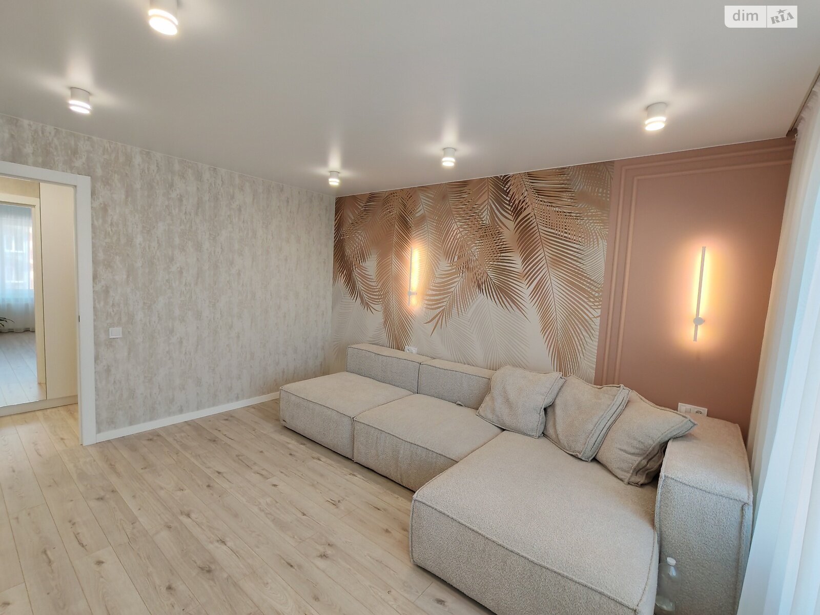 двухкомнатная квартира в Винницких Хуторах, на шоссе Немировское в аренду на долгий срок помесячно фото 1 двухкомнатная квартира в Винницких Хуторах, на шоссе Немировское в аренду на долгий срок помесячно фото 1