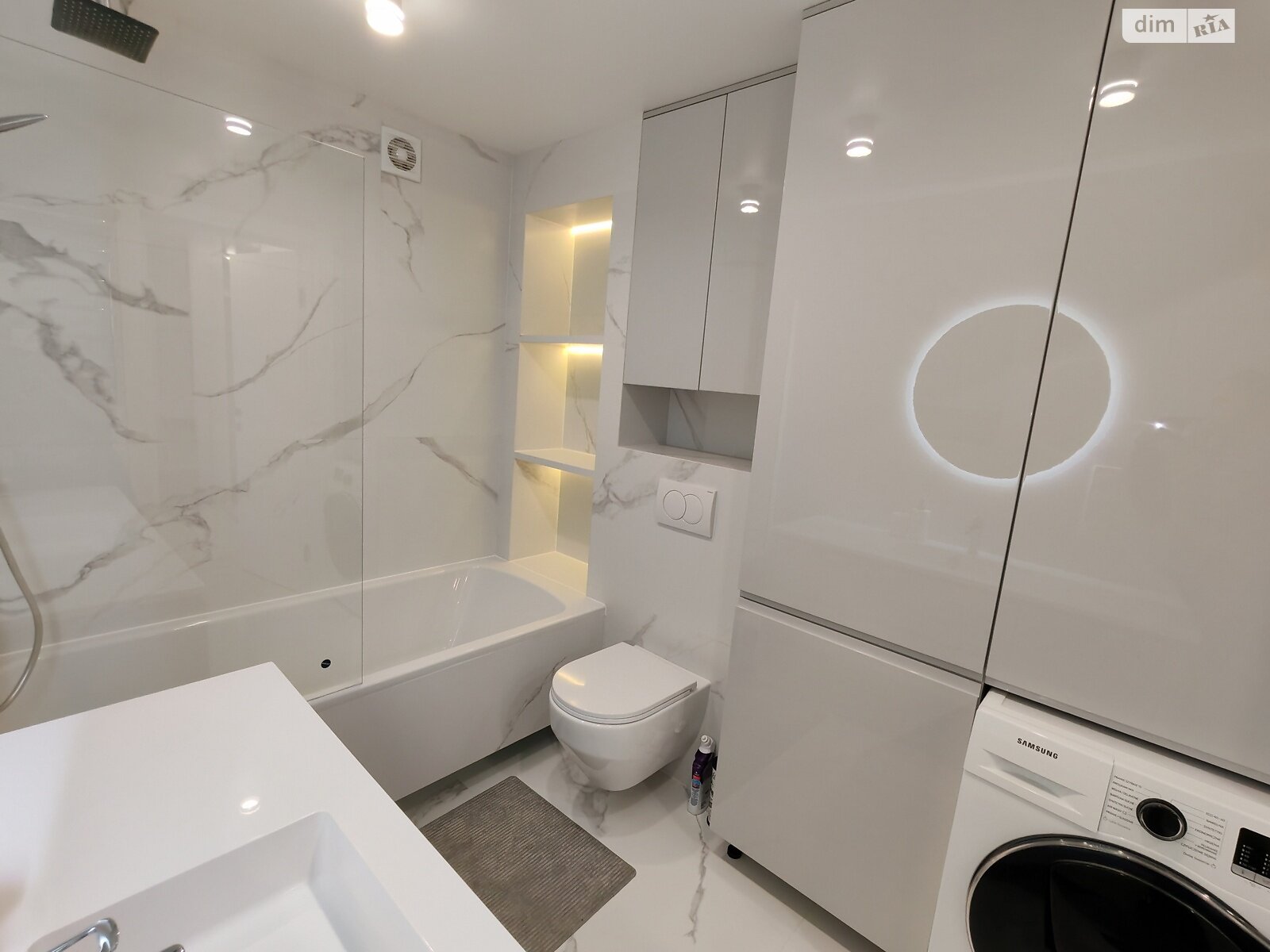 двухкомнатная квартира в Винницких Хуторах, на шоссе Немировское в аренду на долгий срок помесячно фото 1 двухкомнатная квартира в Винницких Хуторах, на шоссе Немировское в аренду на долгий срок помесячно фото 1