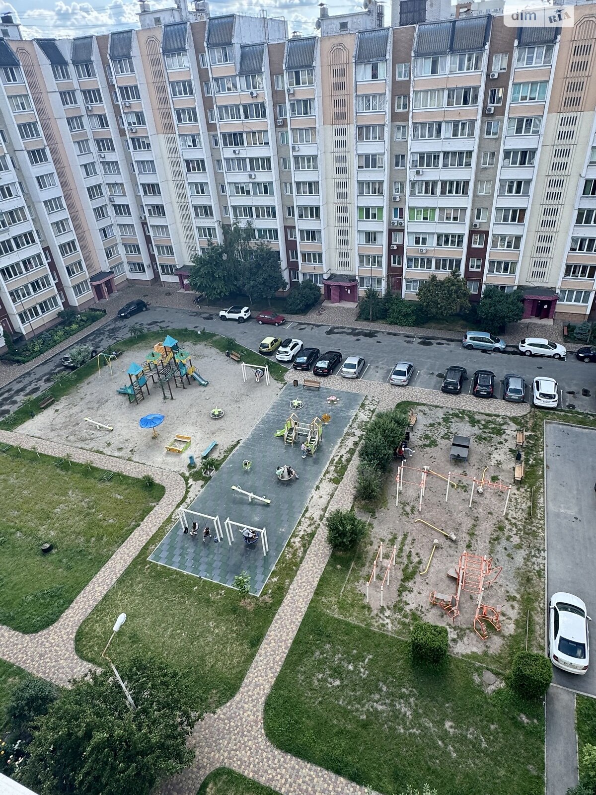 однокомнатная квартира в Вишневом, на ул. Святоюрьевская 30 в аренду на долгий срок помесячно фото 1 однокомнатная квартира в Вишневом, на ул. Святоюрьевская 30 в аренду на долгий срок помесячно фото 1