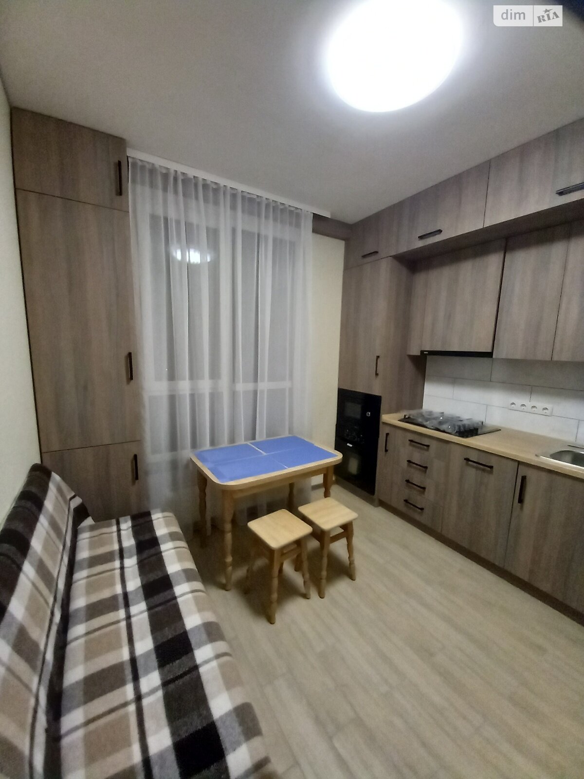 однокімнатна квартира в Вишневому, на пров. Весняний 1А в довготривалу оренду помісячно фото 1 однокімнатна квартира в Вишневому, на пров. Весняний 1А в довготривалу оренду помісячно фото 1