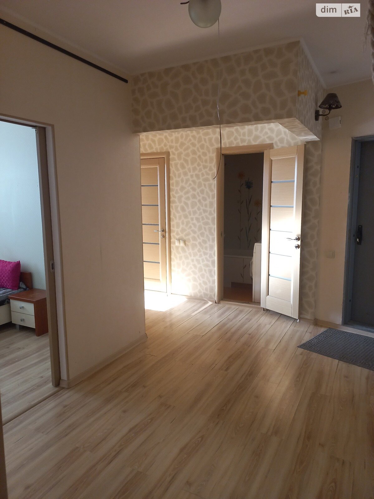 двухкомнатная квартира в Вишневом, на ул. Южная 11, кв. 50 в аренду на долгий срок помесячно фото 1 двухкомнатная квартира в Вишневом, на ул. Южная 11, кв. 50 в аренду на долгий срок помесячно фото 1