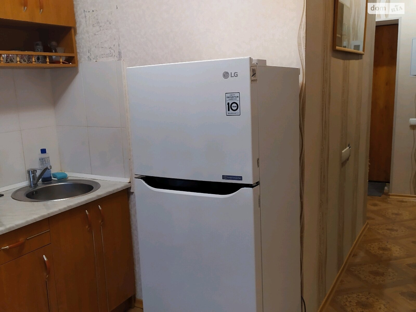 двухкомнатная квартира в Запорожье, район 1-й Шевченковский, на ул. Брюллова 16 в аренду на долгий срок помесячно фото 1 двухкомнатная квартира в Запорожье, район 1-й Шевченковский, на ул. Брюллова 16 в аренду на долгий срок помесячно фото 1