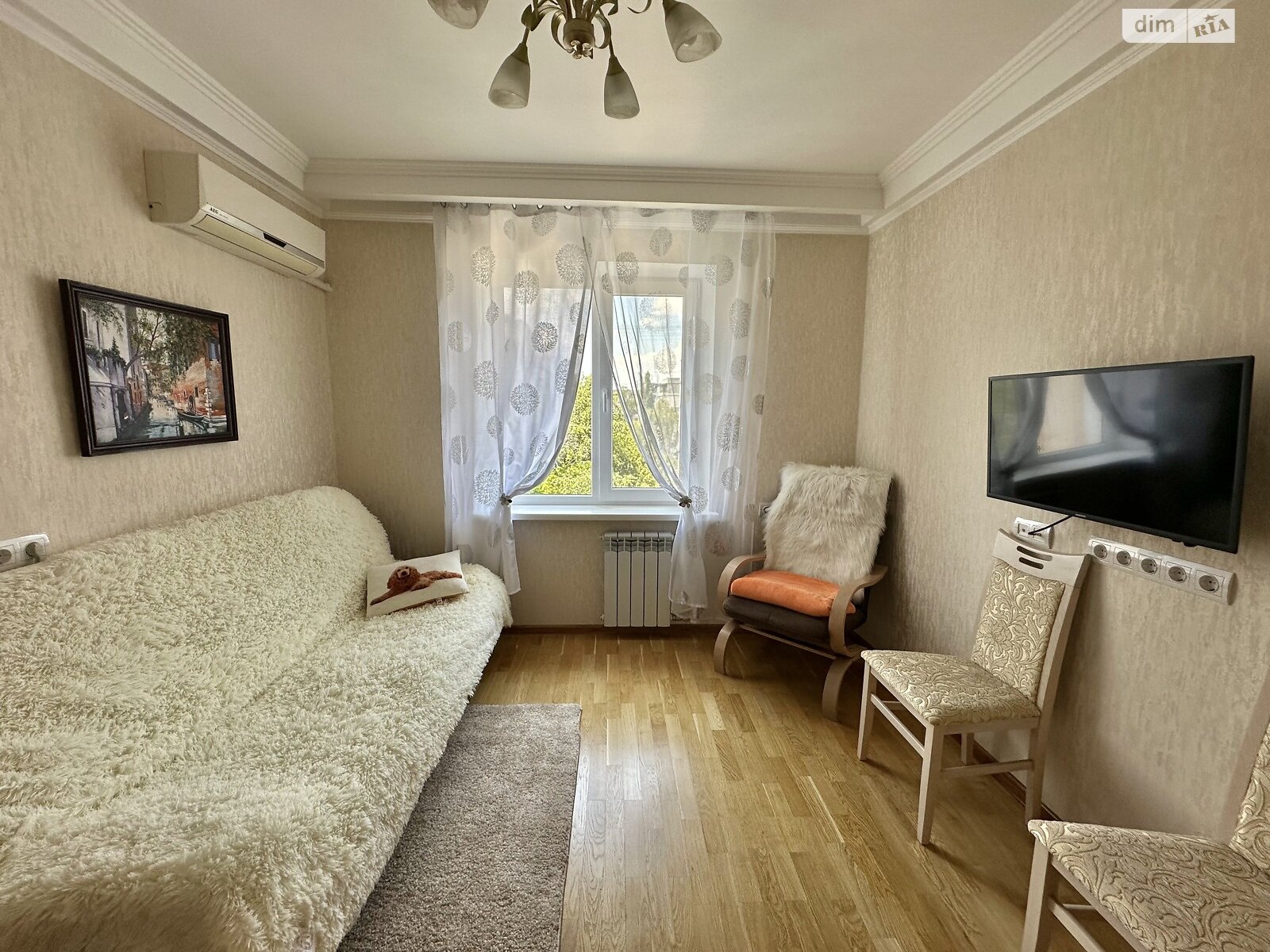 трехкомнатная квартира в Запорожье, район Александровский (Жовтневый), на ул. Запорожская в аренду на долгий срок помесячно фото 1 трехкомнатная квартира в Запорожье, район Александровский (Жовтневый), на ул. Запорожская в аренду на долгий срок помесячно фото 1
