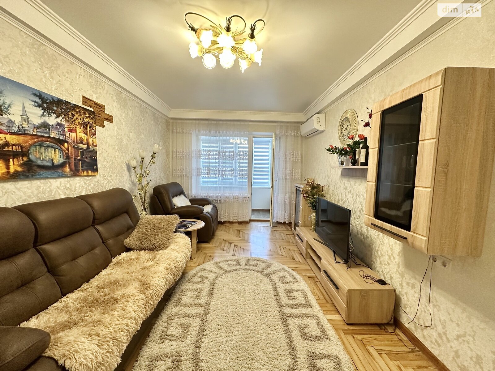 трехкомнатная квартира в Запорожье, район Александровский (Жовтневый), на ул. Запорожская в аренду на долгий срок помесячно фото 1 трехкомнатная квартира в Запорожье, район Александровский (Жовтневый), на ул. Запорожская в аренду на долгий срок помесячно фото 1