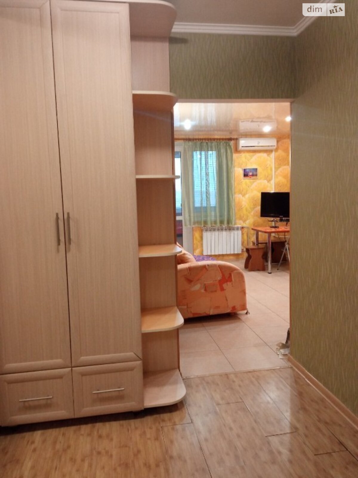 двухкомнатная квартира с мебелью в Запорожье, район Бородинский, на ул. Товарищеская в аренду на долгий срок помесячно фото 1