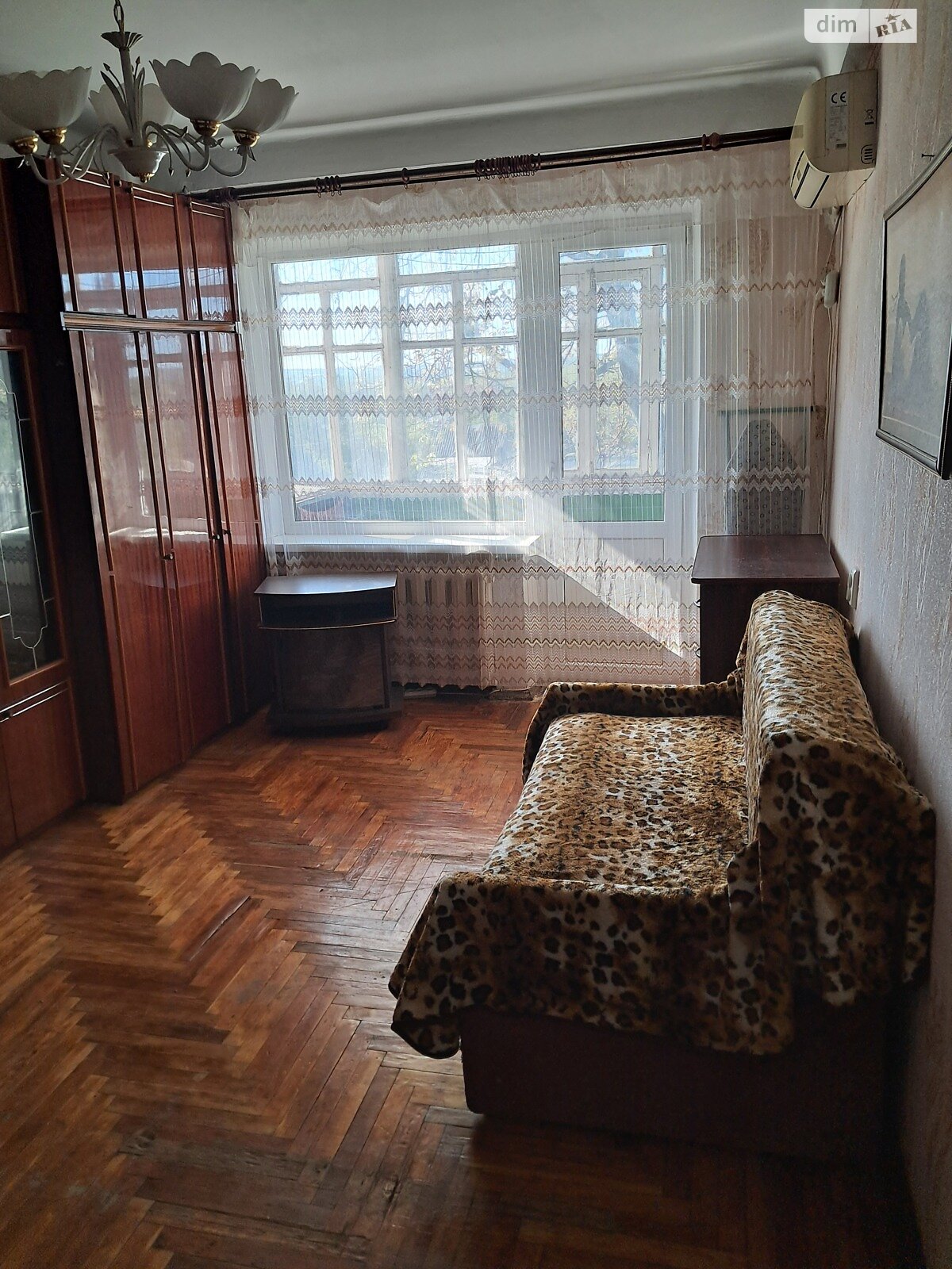 однокомнатная квартира в Запорожье, район Днепровский (Ленинский), на ул. Счастливая 11, кв. 52 в аренду на долгий срок помесячно фото 1 однокомнатная квартира в Запорожье, район Днепровский (Ленинский), на ул. Счастливая 11, кв. 52 в аренду на долгий срок помесячно фото 1