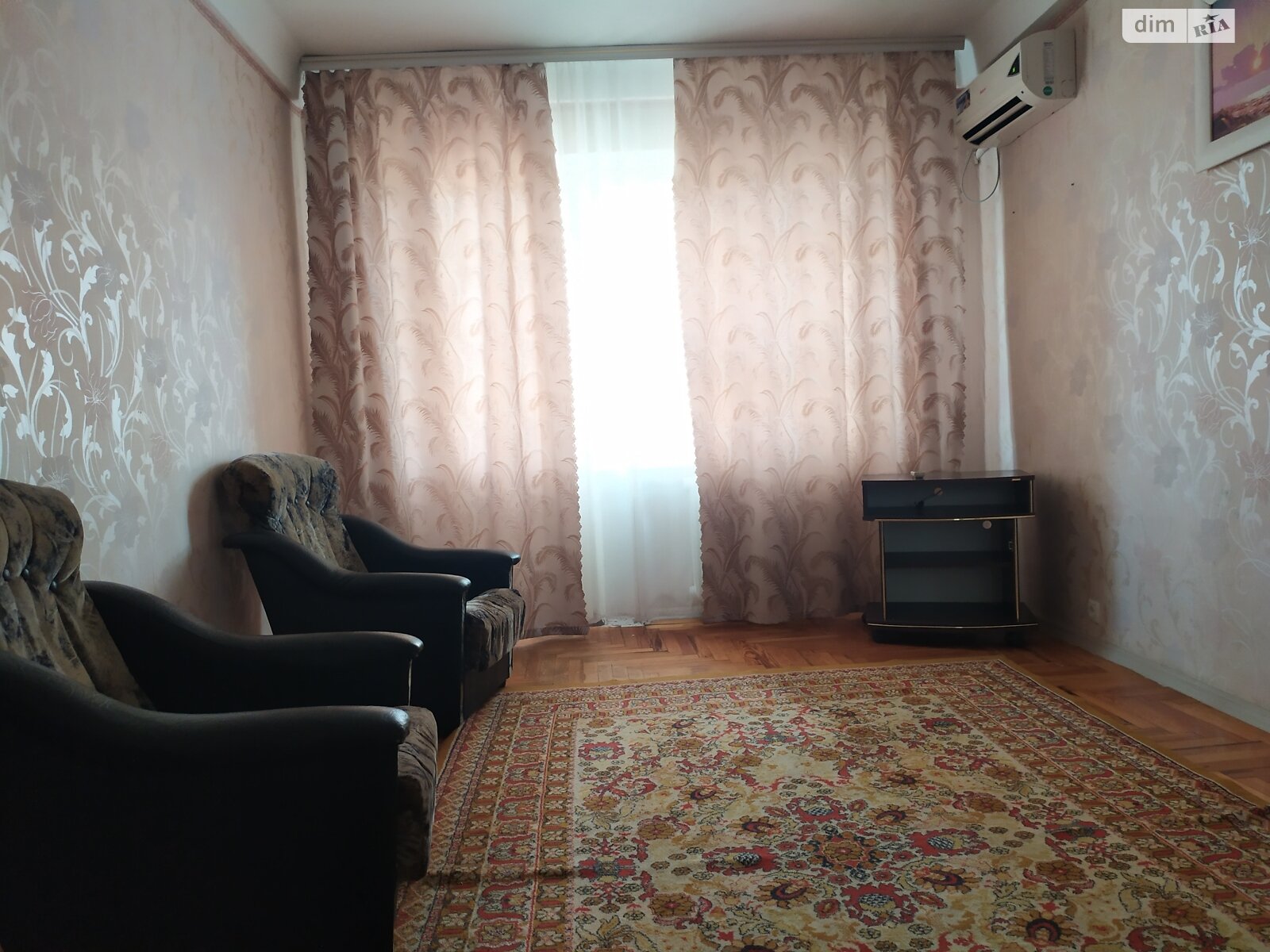однокімнатна квартира в Запоріжжі, район Хортицький, на вул. Лахтинська 1/8 в довготривалу оренду помісячно фото 1 однокімнатна квартира в Запоріжжі, район Хортицький, на вул. Лахтинська 1/8 в довготривалу оренду помісячно фото 1