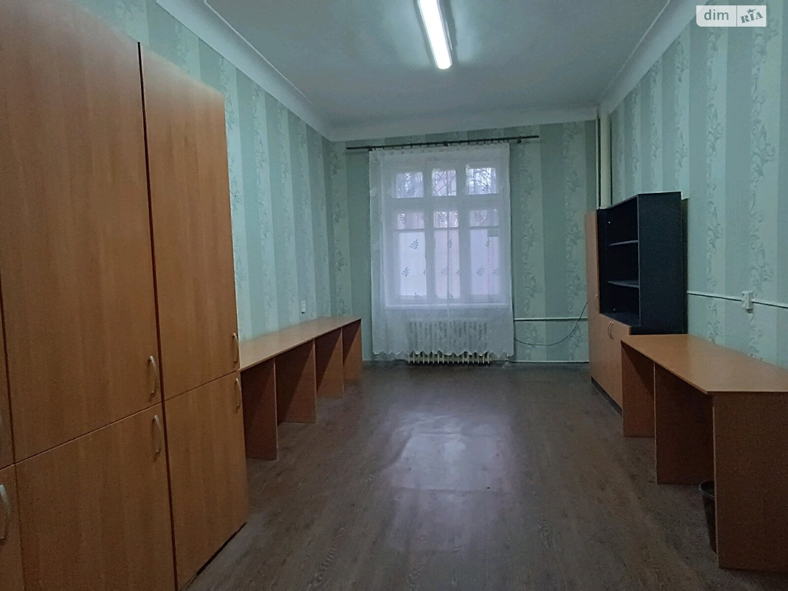 трехкомнатная квартира в Запорожье, на ул. Жуковского 76 в аренду на долгий срок помесячно фото 1 трехкомнатная квартира в Запорожье, на ул. Жуковского 76 в аренду на долгий срок помесячно фото 1