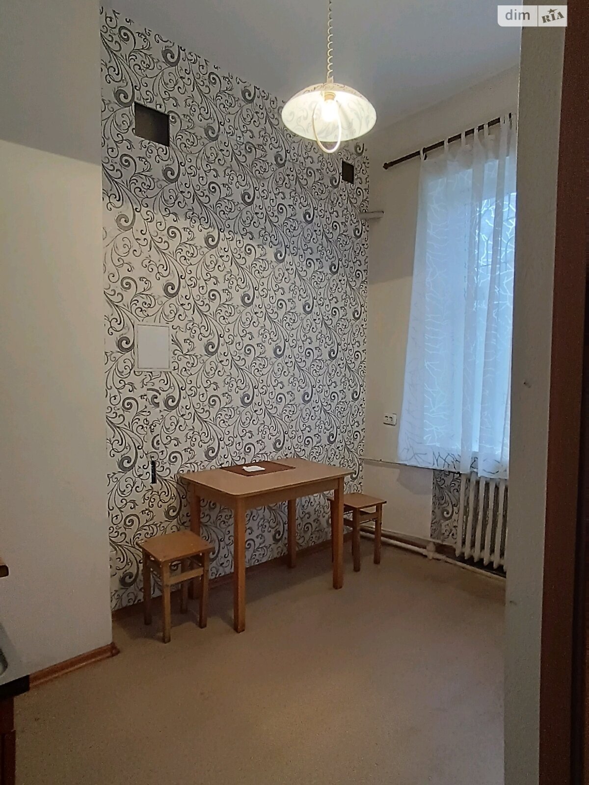 трехкомнатная квартира в Запорожье, на ул. Жуковского 76 в аренду на долгий срок помесячно фото 1 трехкомнатная квартира в Запорожье, на ул. Жуковского 76 в аренду на долгий срок помесячно фото 1