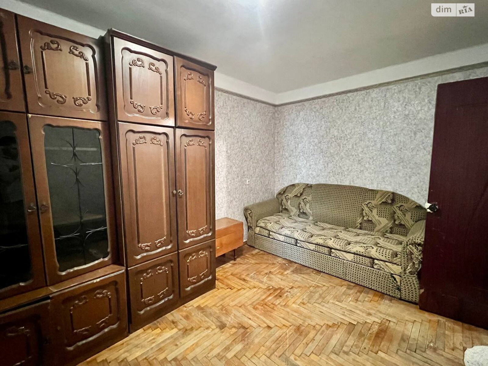 однокомнатная квартира в Запорожье, район Коммунарский, на ул. Космическая в аренду на долгий срок помесячно фото 1 однокомнатная квартира в Запорожье, район Коммунарский, на ул. Космическая в аренду на долгий срок помесячно фото 1