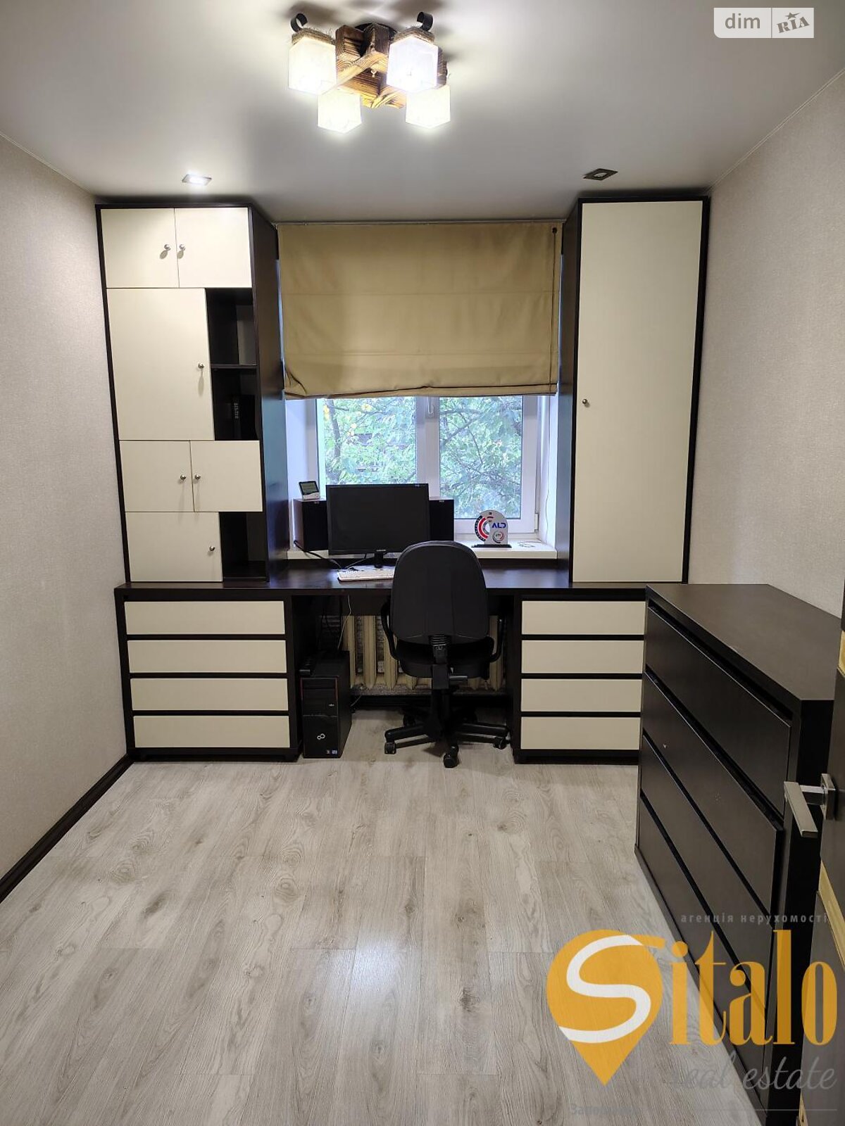 двухкомнатная квартира в Запорожье, район Коммунарский, на ул. Космическая в аренду на долгий срок помесячно фото 1 двухкомнатная квартира в Запорожье, район Коммунарский, на ул. Космическая в аренду на долгий срок помесячно фото 1