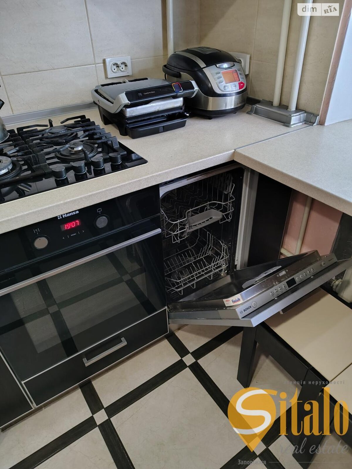 двухкомнатная квартира в Запорожье, район Коммунарский, на ул. Космическая в аренду на долгий срок помесячно фото 1 двухкомнатная квартира в Запорожье, район Коммунарский, на ул. Космическая в аренду на долгий срок помесячно фото 1