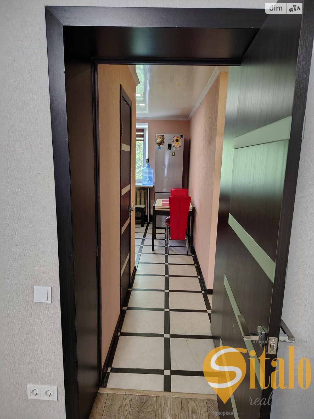 двухкомнатная квартира в Запорожье, район Коммунарский, на ул. Космическая в аренду на долгий срок помесячно фото 1 двухкомнатная квартира в Запорожье, район Коммунарский, на ул. Космическая в аренду на долгий срок помесячно фото 1