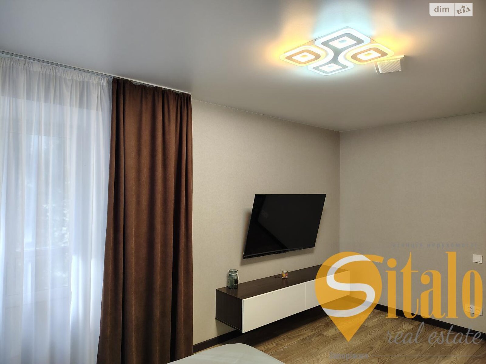 двухкомнатная квартира в Запорожье, район Коммунарский, на ул. Космическая в аренду на долгий срок помесячно фото 1 двухкомнатная квартира в Запорожье, район Коммунарский, на ул. Космическая в аренду на долгий срок помесячно фото 1