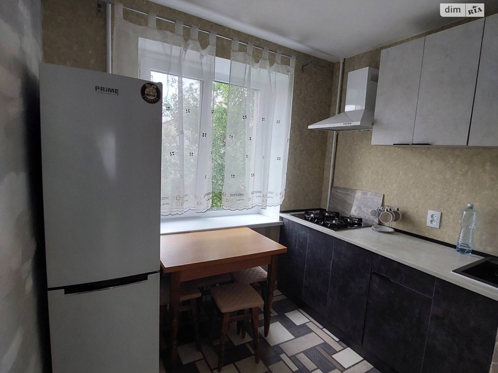 однокімнатна квартира в Запоріжжі, район Комунарський, на вул. Олімпійська в довготривалу оренду помісячно фото 1