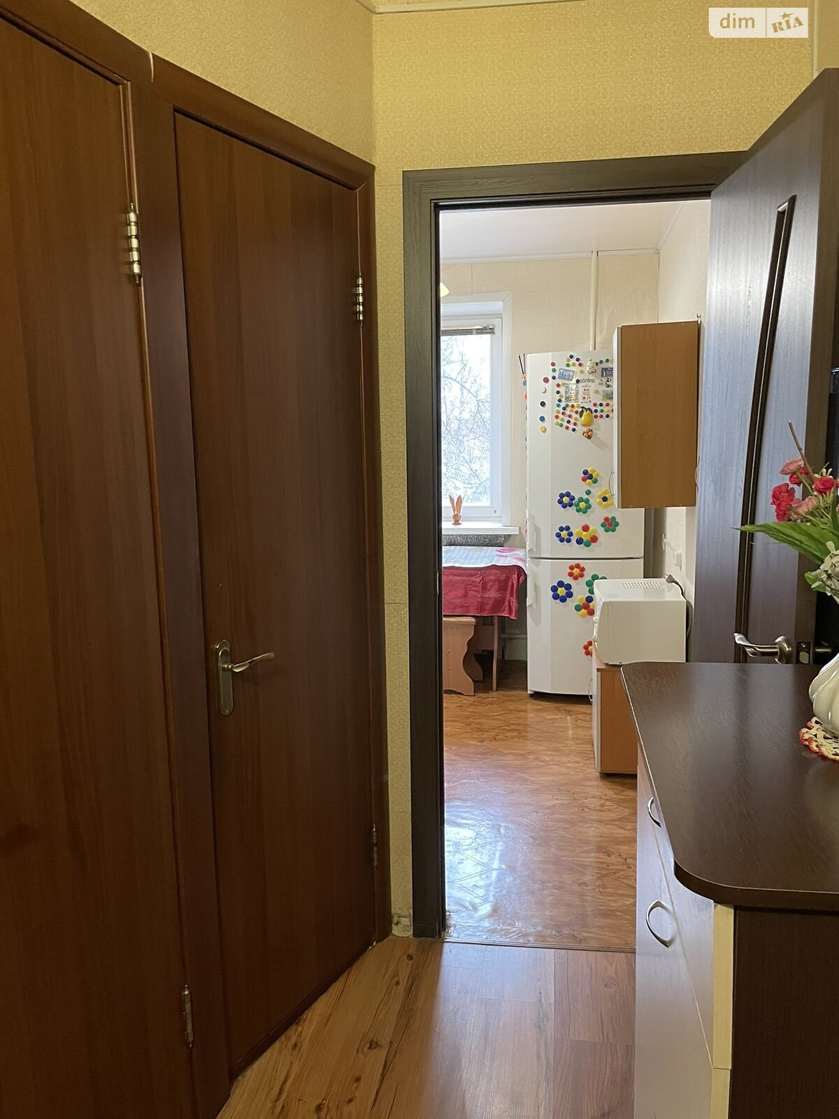 двухкомнатная квартира в Запорожье, район Коммунарский, на ул. Тополина 33 в аренду на долгий срок помесячно фото 1 двухкомнатная квартира в Запорожье, район Коммунарский, на ул. Тополина 33 в аренду на долгий срок помесячно фото 1