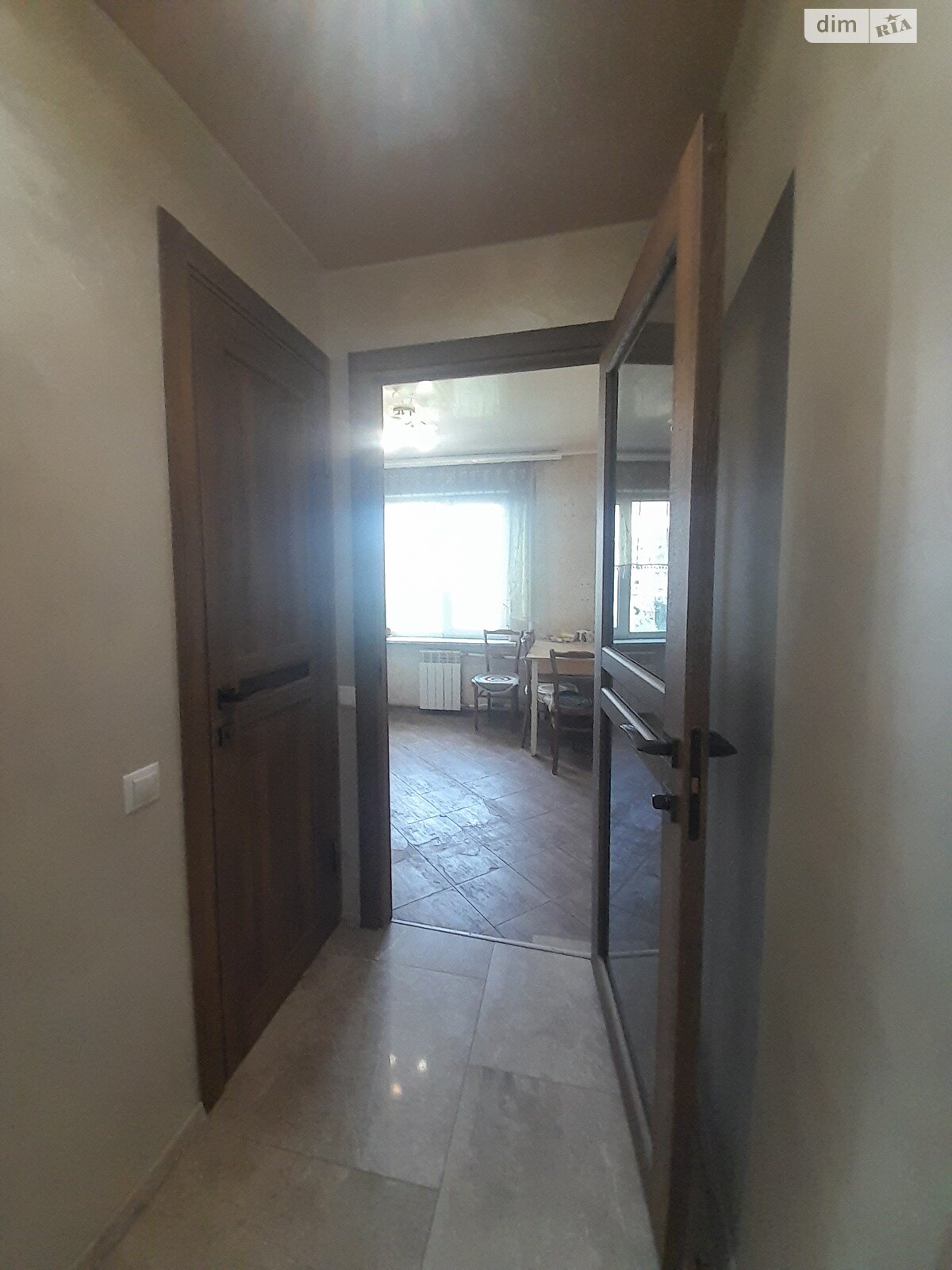 двухкомнатная квартира в Запорожье, район Коммунарский, на ул. Владимира Украинца 34 в аренду на долгий срок помесячно фото 1 двухкомнатная квартира в Запорожье, район Коммунарский, на ул. Владимира Украинца 34 в аренду на долгий срок помесячно фото 1