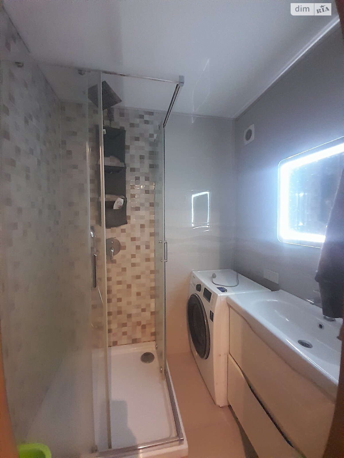 двухкомнатная квартира в Запорожье, район Коммунарский, на ул. Владимира Украинца 34 в аренду на долгий срок помесячно фото 1 двухкомнатная квартира в Запорожье, район Коммунарский, на ул. Владимира Украинца 34 в аренду на долгий срок помесячно фото 1