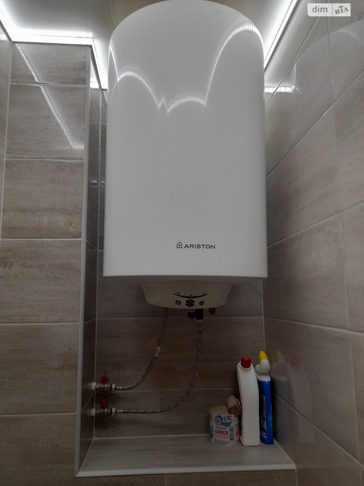 двухкомнатная квартира в Запорожье, район Коммунарский, на ул. Владимира Украинца 34 в аренду на долгий срок помесячно фото 1 двухкомнатная квартира в Запорожье, район Коммунарский, на ул. Владимира Украинца 34 в аренду на долгий срок помесячно фото 1