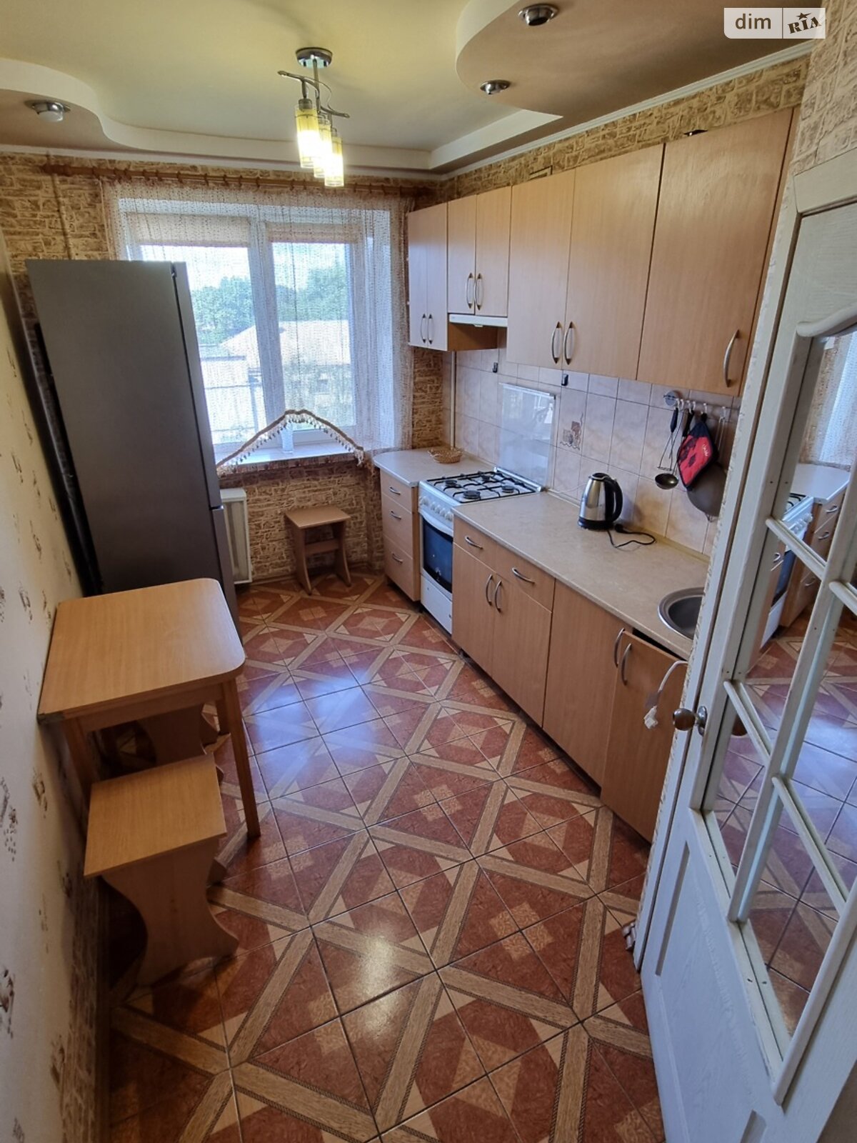 двокімнатна квартира в Запоріжжі, район Шевченківський, на вул. Брюллова в довготривалу оренду помісячно фото 1 двокімнатна квартира в Запоріжжі, район Шевченківський, на вул. Брюллова в довготривалу оренду помісячно фото 1