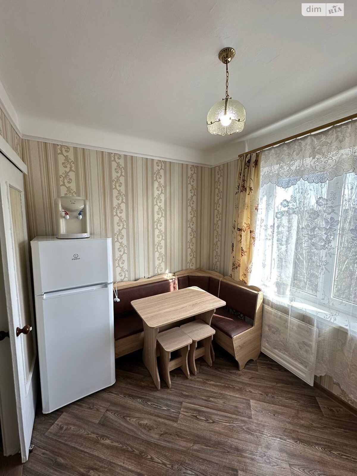 однокімнатна квартира в Запоріжжі, район Шевченківський, на вул. Чарівна в довготривалу оренду помісячно фото 1 однокімнатна квартира в Запоріжжі, район Шевченківський, на вул. Чарівна в довготривалу оренду помісячно фото 1