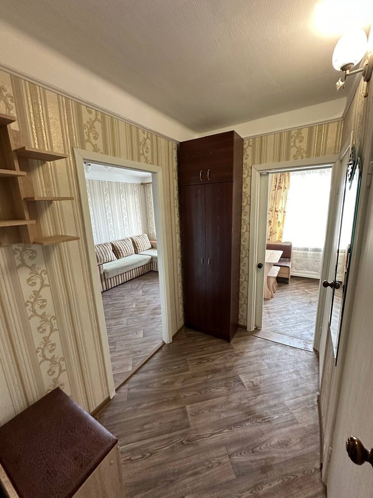 однокімнатна квартира в Запоріжжі, район Шевченківський, на вул. Чарівна в довготривалу оренду помісячно фото 1 однокімнатна квартира в Запоріжжі, район Шевченківський, на вул. Чарівна в довготривалу оренду помісячно фото 1