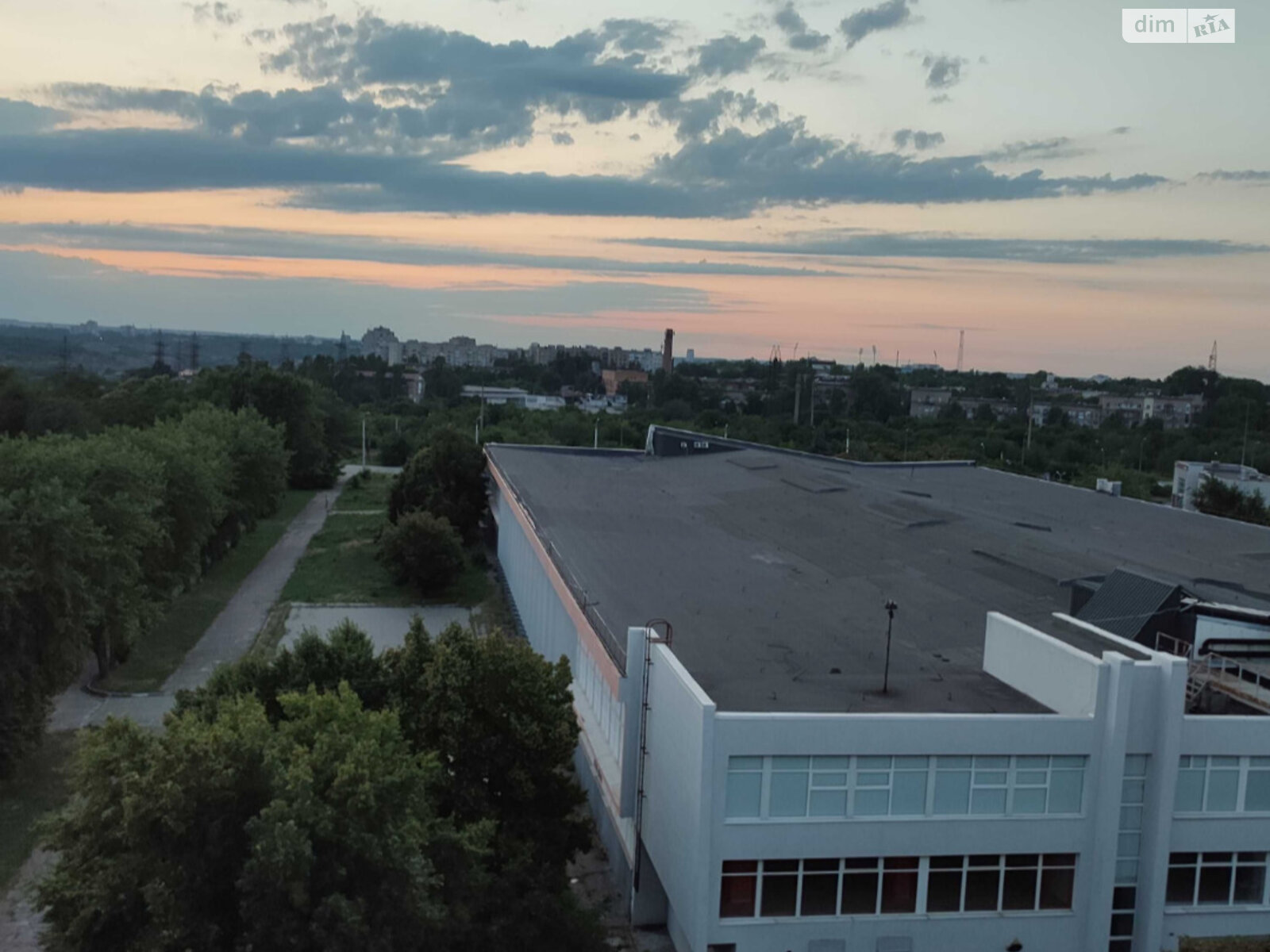 однокомнатная квартира с мебелью в Запорожье, район Вознесеновский (Орджоникидзевский), на ул. 12 апреля в аренду на долгий срок помесячно фото 1