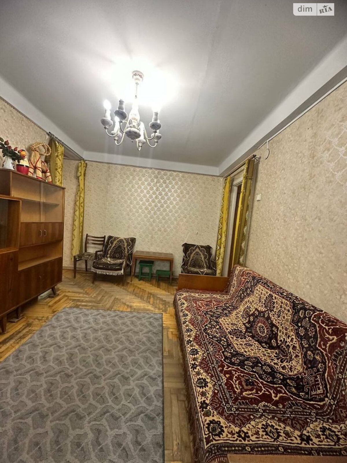 трехкомнатная квартира в Запорожье, район Вознесеновский (Орджоникидзевский), на ул. Гагарина 1А в аренду на долгий срок помесячно фото 1 трехкомнатная квартира в Запорожье, район Вознесеновский (Орджоникидзевский), на ул. Гагарина 1А в аренду на долгий срок помесячно фото 1