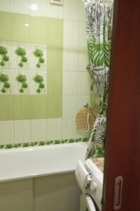 двухкомнатная квартира в Запорожье, район Вознесеновский (Орджоникидзевский), на ул. Мира 4 в аренду на долгий срок помесячно фото 2 двухкомнатная квартира в Запорожье, район Вознесеновский (Орджоникидзевский), на ул. Мира 4 в аренду на долгий срок помесячно фото 2