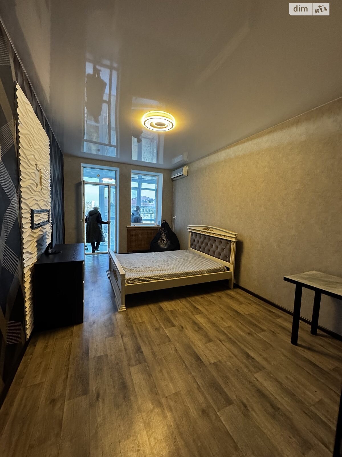 двокімнатна квартира в Запоріжжі, район Вознесенівський (Орджонікідзевський), на вул. Незалежної України 86А в довготривалу оренду помісячно фото 1 двокімнатна квартира в Запоріжжі, район Вознесенівський (Орджонікідзевський), на вул. Незалежної України 86А в довготривалу оренду помісячно фото 1