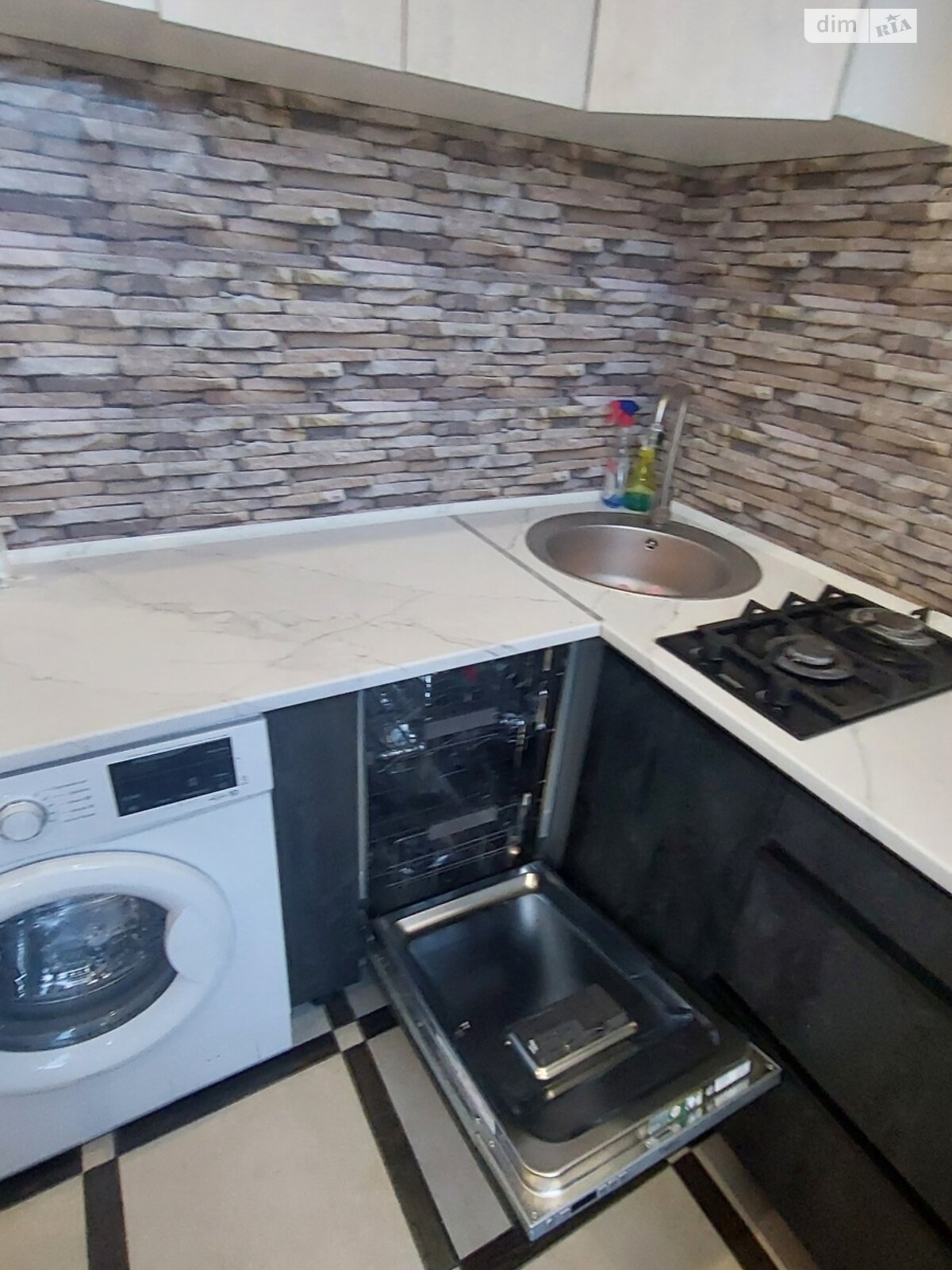 двокімнатна квартира в Запоріжжі, район Вознесенівський (Орджонікідзевський), на вул. Незалежної України 86А в довготривалу оренду помісячно фото 1 двокімнатна квартира в Запоріжжі, район Вознесенівський (Орджонікідзевський), на вул. Незалежної України 86А в довготривалу оренду помісячно фото 1