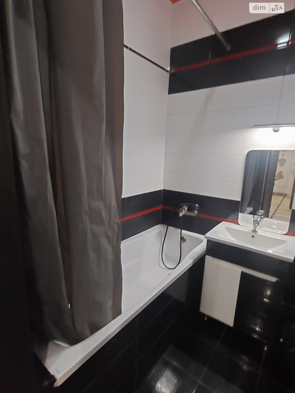 двокімнатна квартира в Запоріжжі, район Вознесенівський (Орджонікідзевський), на вул. Незалежної України 86А в довготривалу оренду помісячно фото 1 двокімнатна квартира в Запоріжжі, район Вознесенівський (Орджонікідзевський), на вул. Незалежної України 86А в довготривалу оренду помісячно фото 1