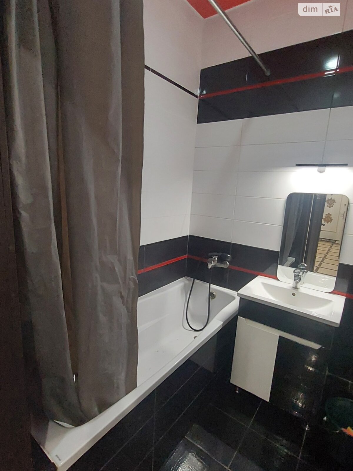 двокімнатна квартира в Запоріжжі, район Вознесенівський (Орджонікідзевський), на вул. Незалежної України 86А в довготривалу оренду помісячно фото 1 двокімнатна квартира в Запоріжжі, район Вознесенівський (Орджонікідзевський), на вул. Незалежної України 86А в довготривалу оренду помісячно фото 1