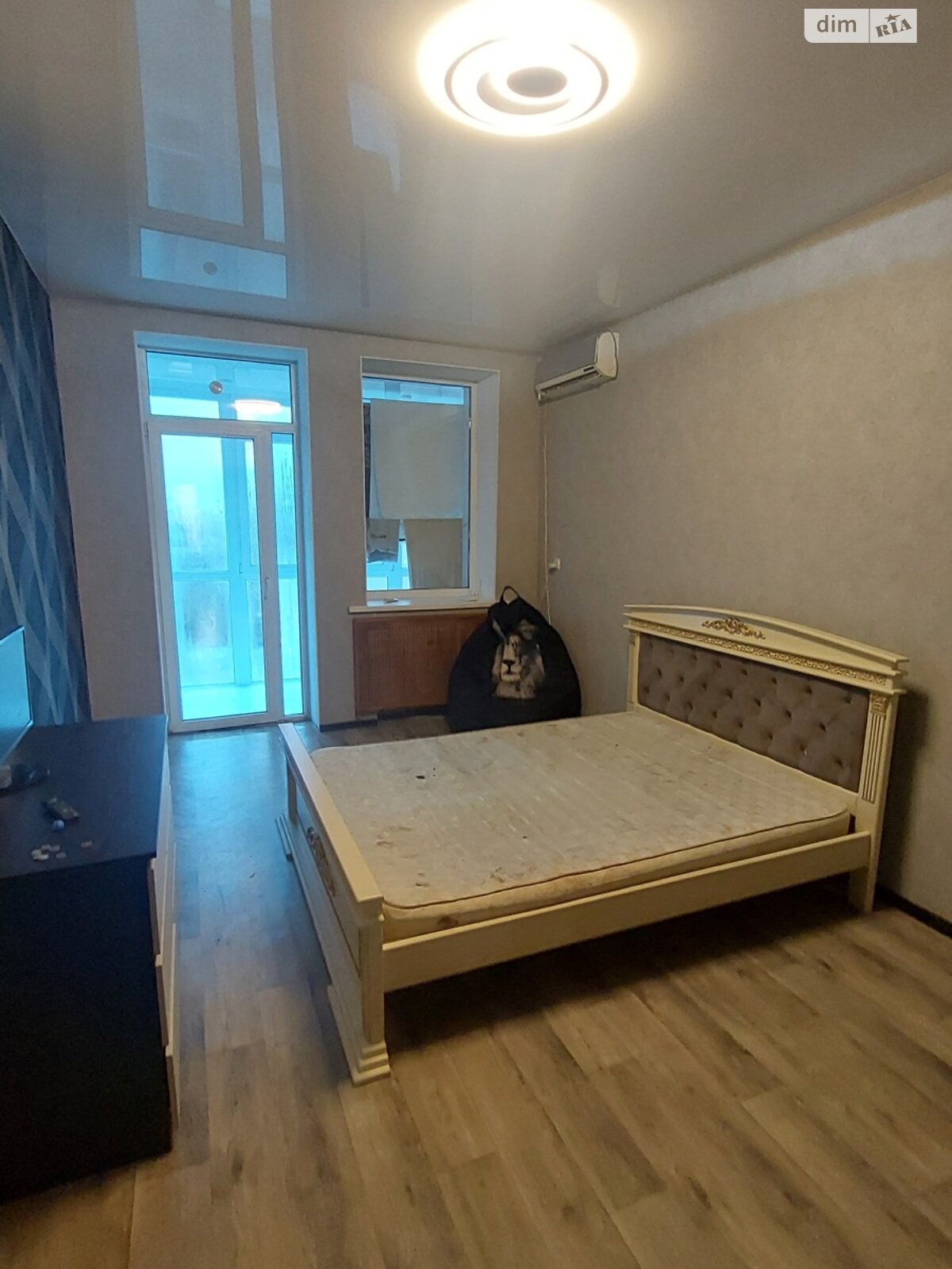 двокімнатна квартира в Запоріжжі, район Вознесенівський (Орджонікідзевський), на вул. Незалежної України 86А в довготривалу оренду помісячно фото 1 двокімнатна квартира в Запоріжжі, район Вознесенівський (Орджонікідзевський), на вул. Незалежної України 86А в довготривалу оренду помісячно фото 1