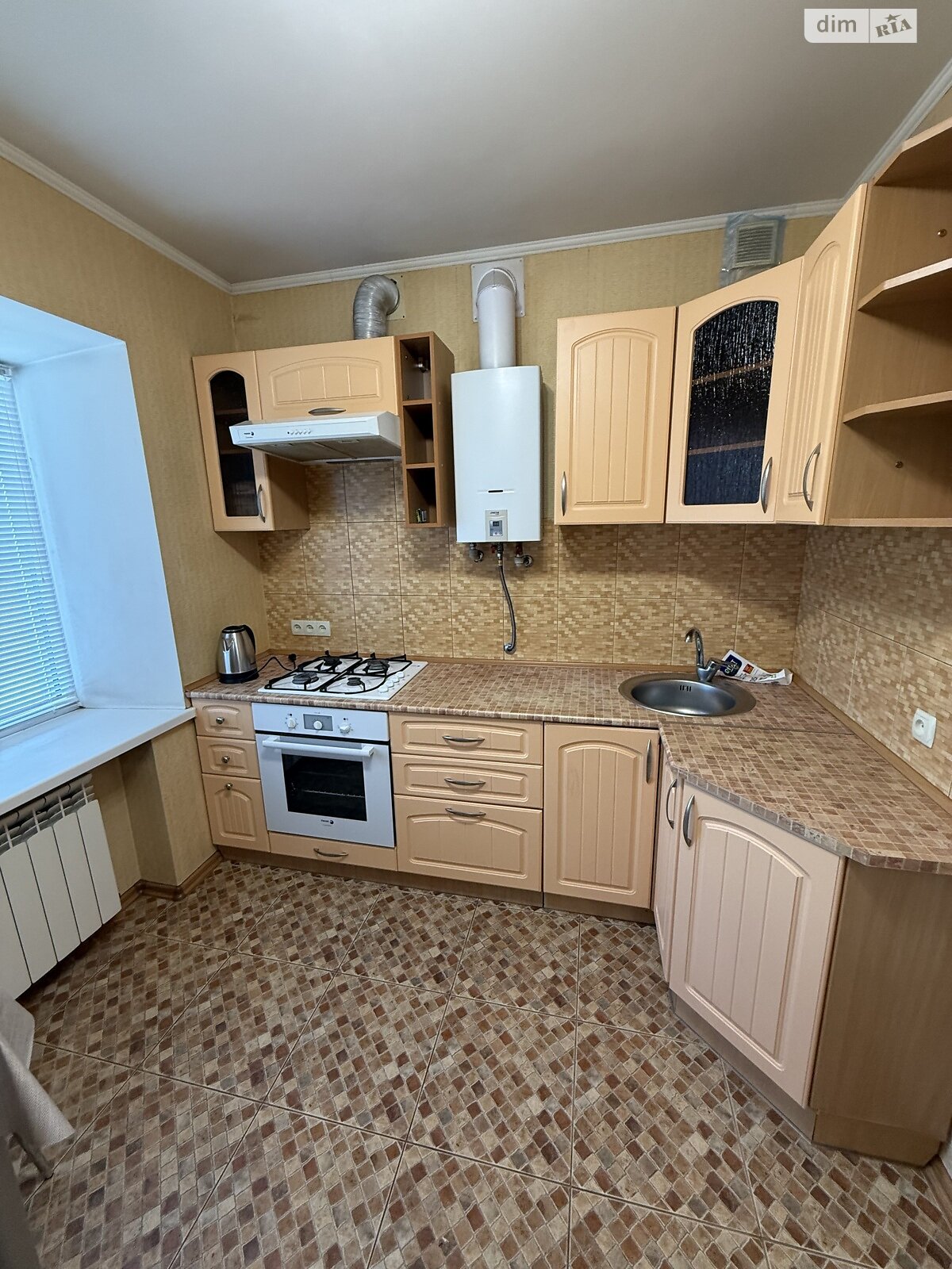 двухкомнатная квартира с мебелью в Запорожье, район Вознесеновский (Орджоникидзевский), на ул. Победы 87 в аренду на долгий срок помесячно фото 1 двухкомнатная квартира с мебелью в Запорожье, район Вознесеновский (Орджоникидзевский), на ул. Победы 87 в аренду на долгий срок помесячно фото 1