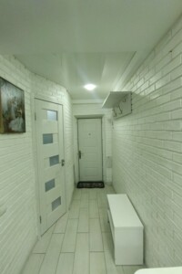 однокімнатна квартира в Запоріжжі, район Вознесенівський (Орджонікідзевський), на вул. Перемоги 75 в довготривалу оренду помісячно фото 2