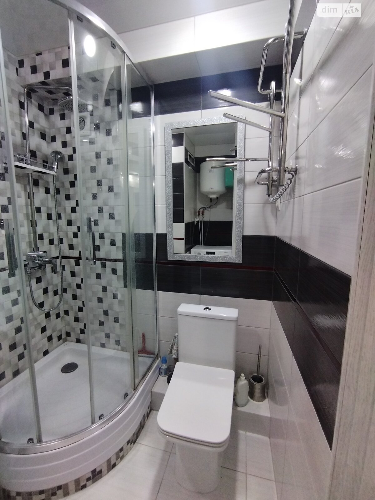 однокімнатна квартира в Запоріжжі, район Вознесенівський (Орджонікідзевський), на вул. Перемоги 75 в довготривалу оренду помісячно фото 1