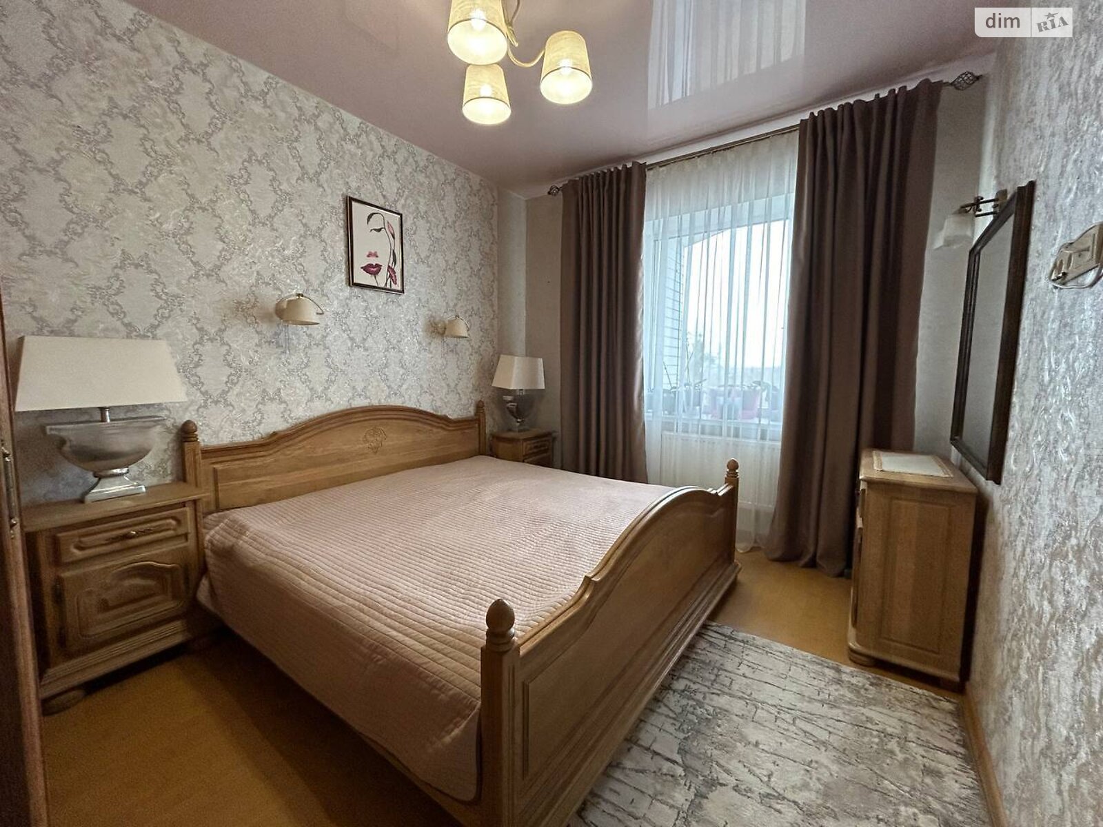 трехкомнатная квартира в Змиенце, на ул. Васильковская 2 в аренду на долгий срок помесячно фото 1