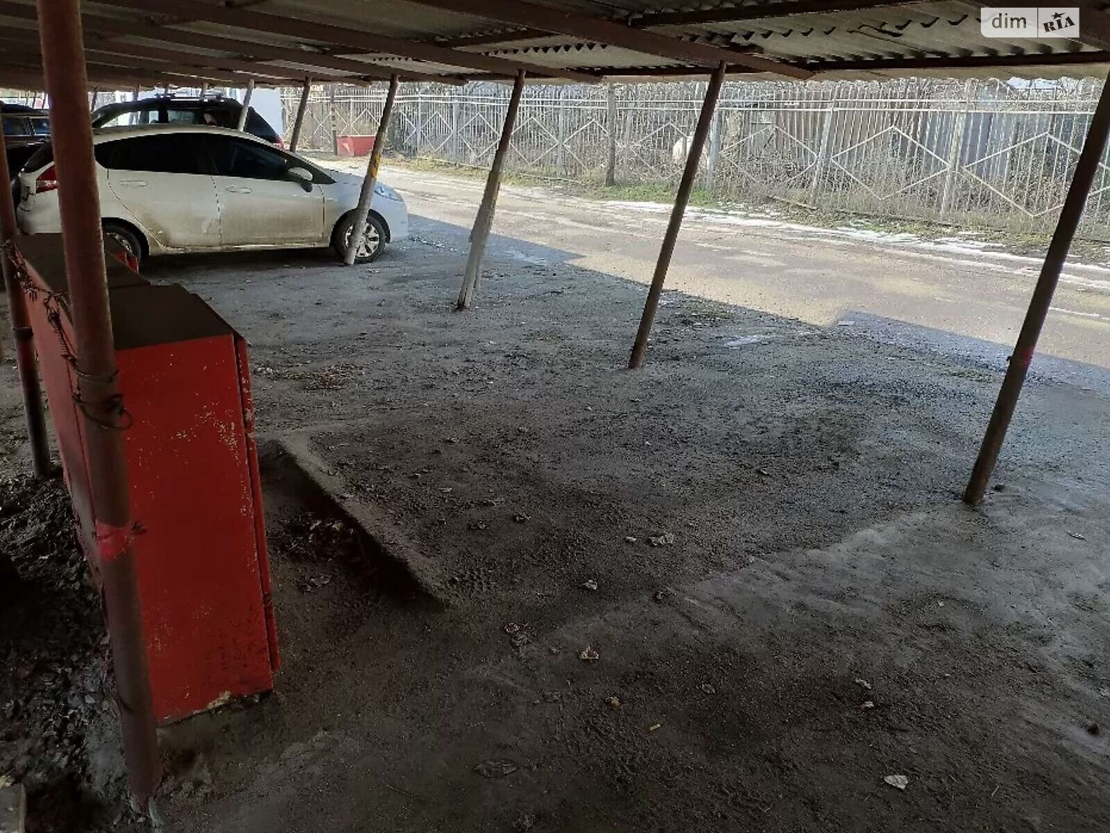 Місце на стоянці під легкове авто в Одесі, площа 12 кв.м. фото 1 Місце на стоянці під легкове авто в Одесі, площа 12 кв.м. фото 1