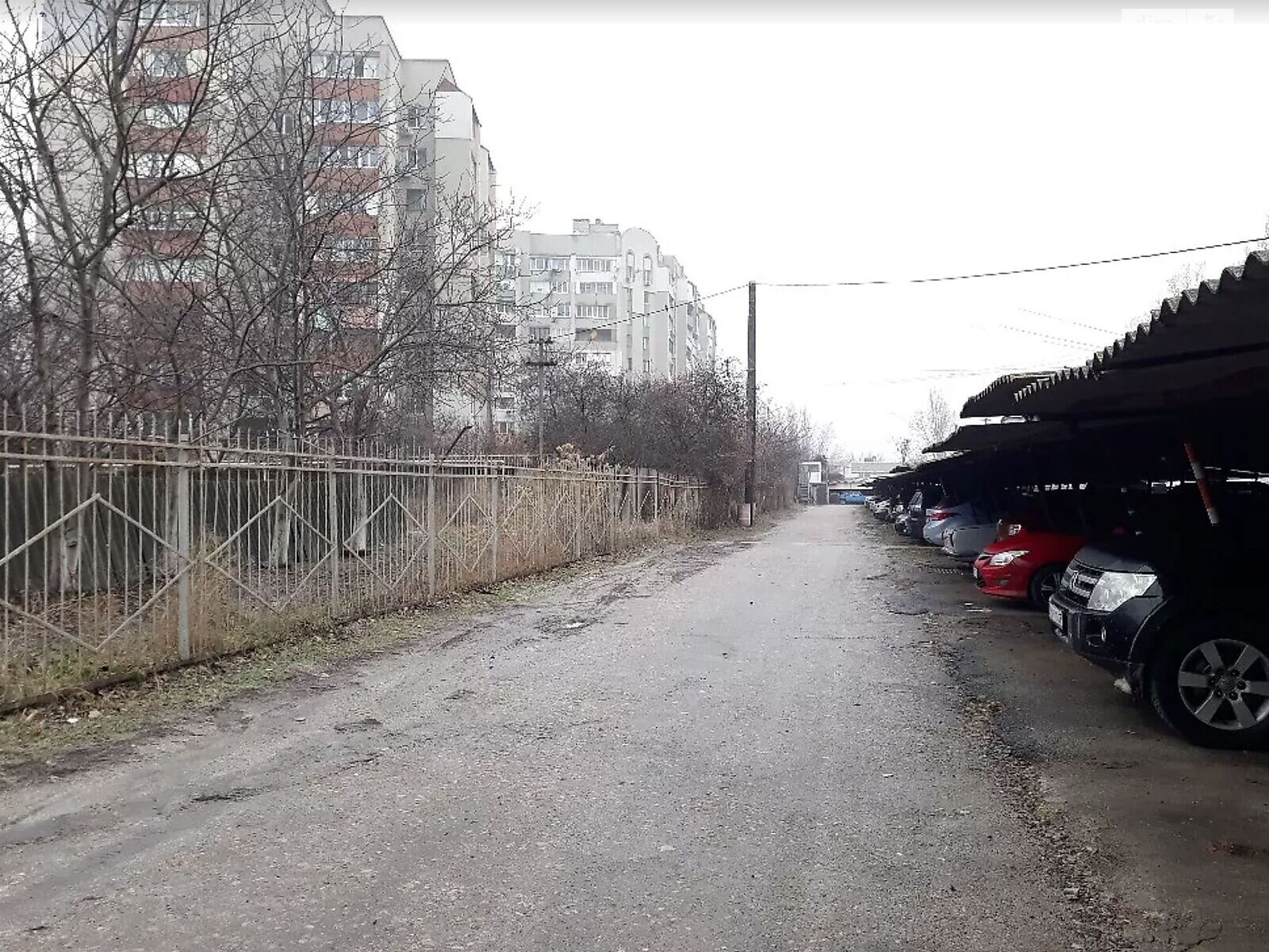 Місце на стоянці під легкове авто в Одесі, площа 12 кв.м. фото 1 Місце на стоянці під легкове авто в Одесі, площа 12 кв.м. фото 1