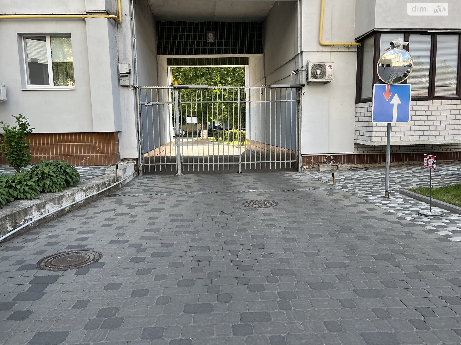 Місце в гаражному кооперативі під легкове авто в Черкасах, площа 19 кв.м. фото 1 Місце в гаражному кооперативі під легкове авто в Черкасах, площа 19 кв.м. фото 1