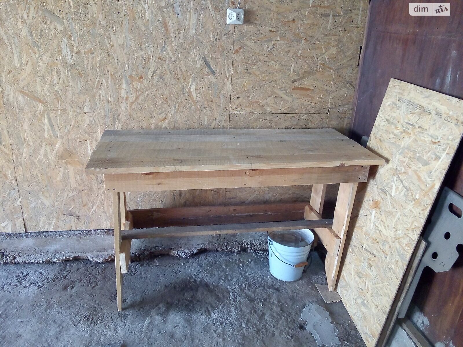 Место в гаражном кооперативе под легковое авто в Черноморске, площадь 18 кв.м. фото 1 Место в гаражном кооперативе под легковое авто в Черноморске, площадь 18 кв.м. фото 1