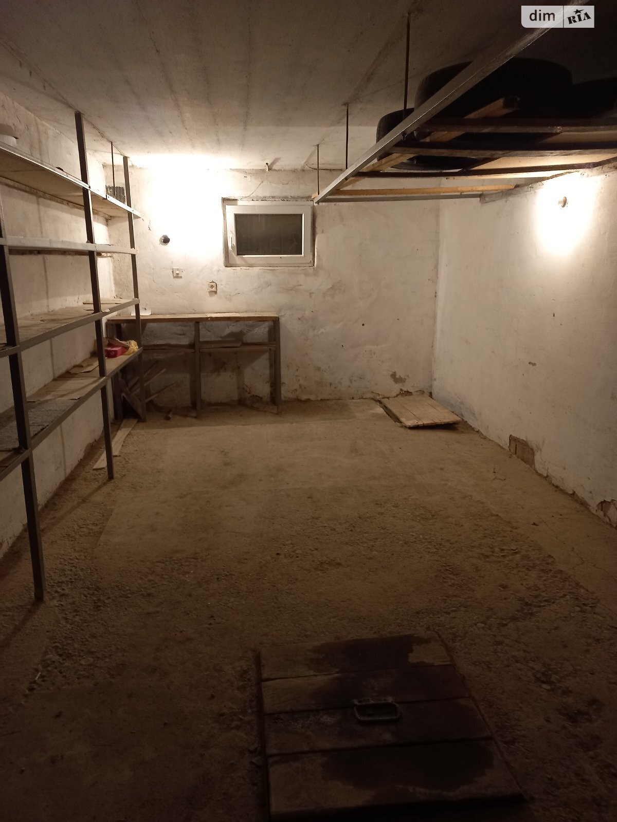 Место в гаражном кооперативе под легковое авто в Ивано-Франковске, площадь 17.3 кв.м. фото 1