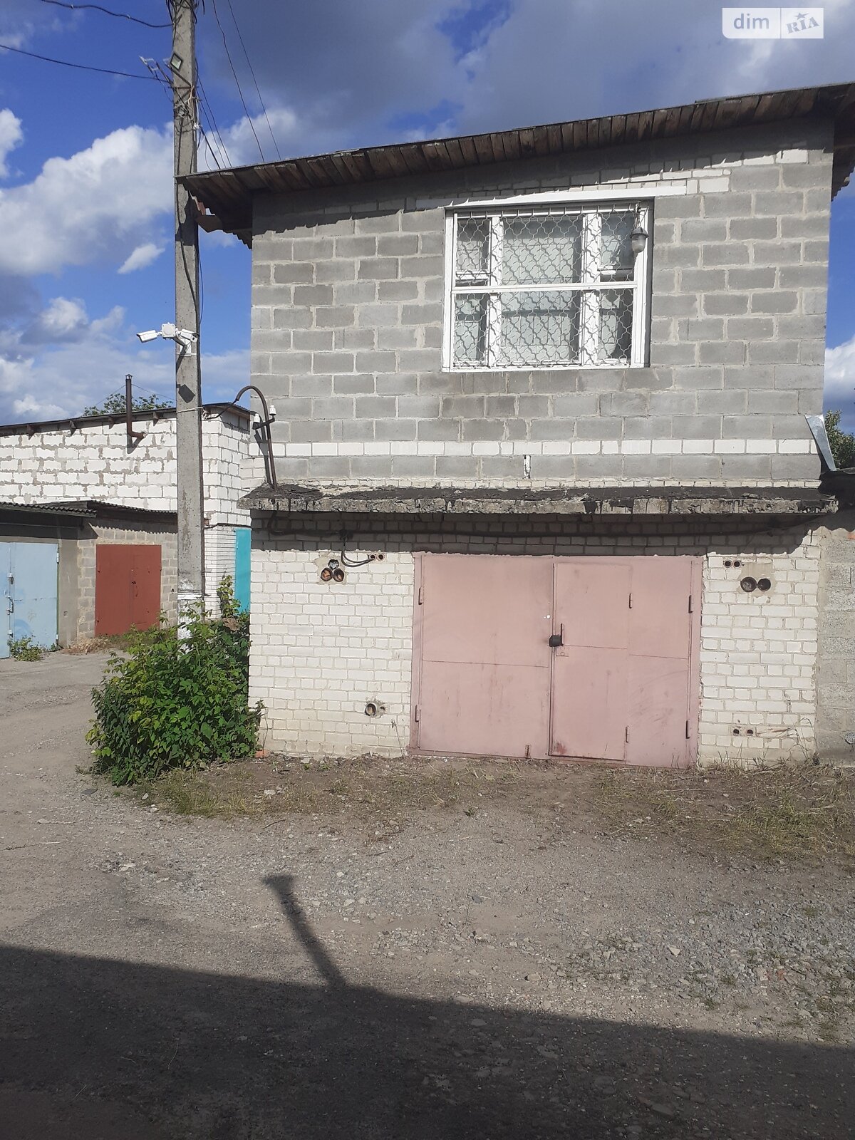 Место в гаражном кооперативе под легковое авто в Житомире, площадь 26 кв.м. фото 1 Место в гаражном кооперативе под легковое авто в Житомире, площадь 26 кв.м. фото 1