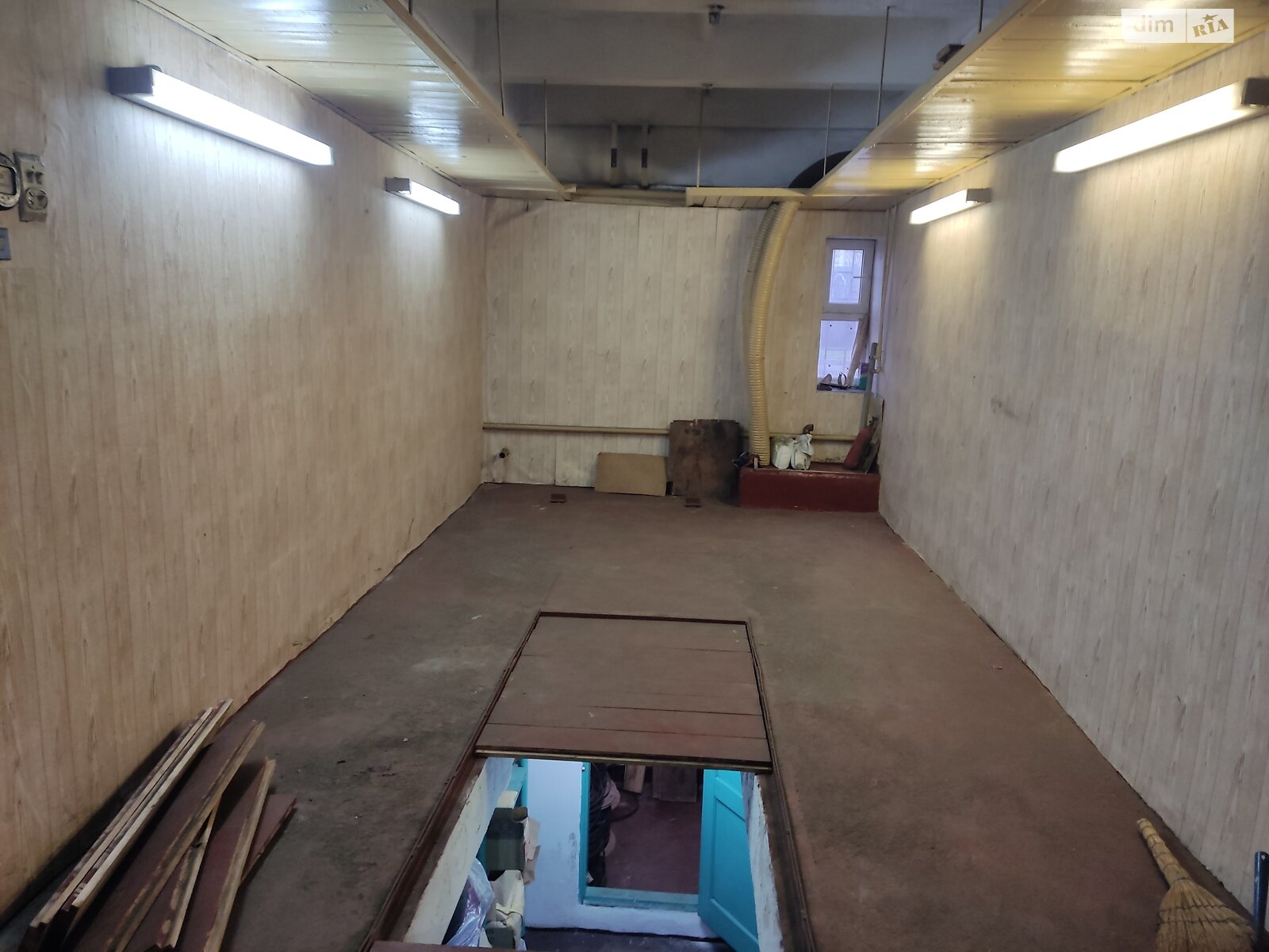 Место в гаражном кооперативе под легковое авто в Киеве, площадь 31.6 кв.м. фото 1 Место в гаражном кооперативе под легковое авто в Киеве, площадь 31.6 кв.м. фото 1