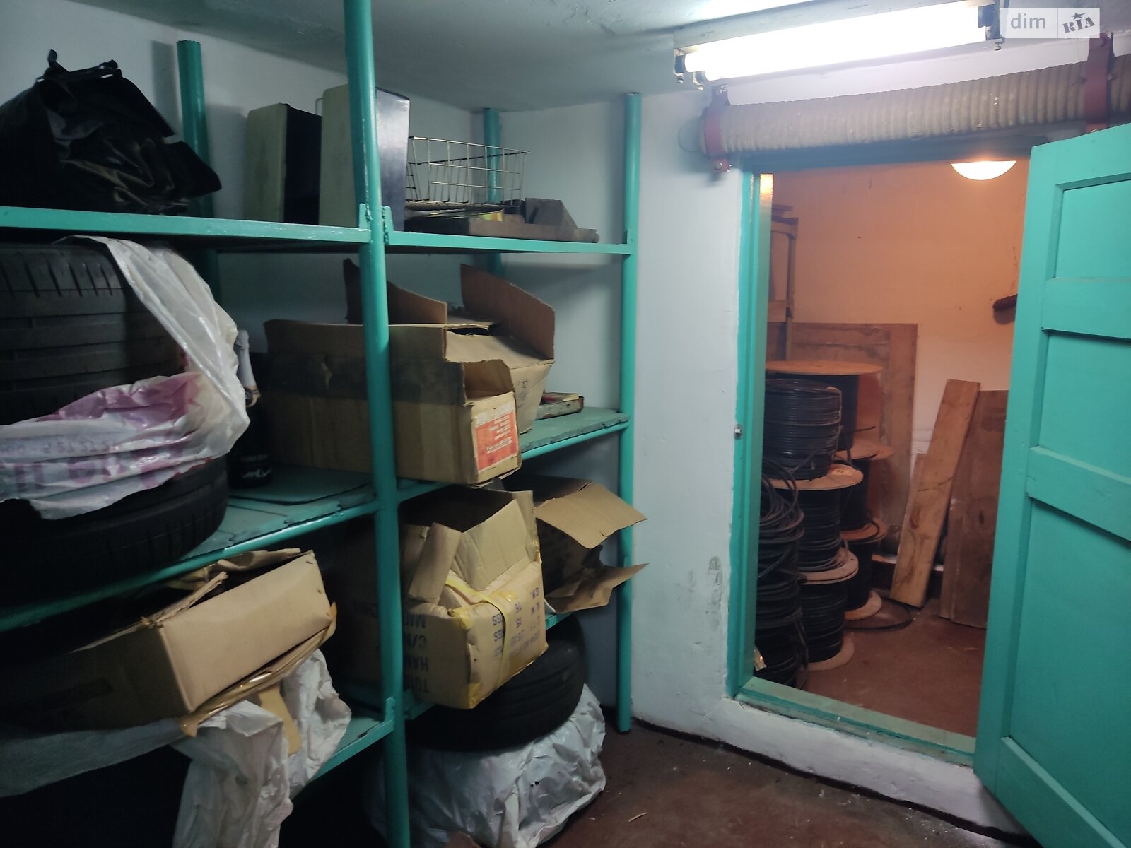 Место в гаражном кооперативе под легковое авто в Киеве, площадь 31.6 кв.м. фото 1 Место в гаражном кооперативе под легковое авто в Киеве, площадь 31.6 кв.м. фото 1